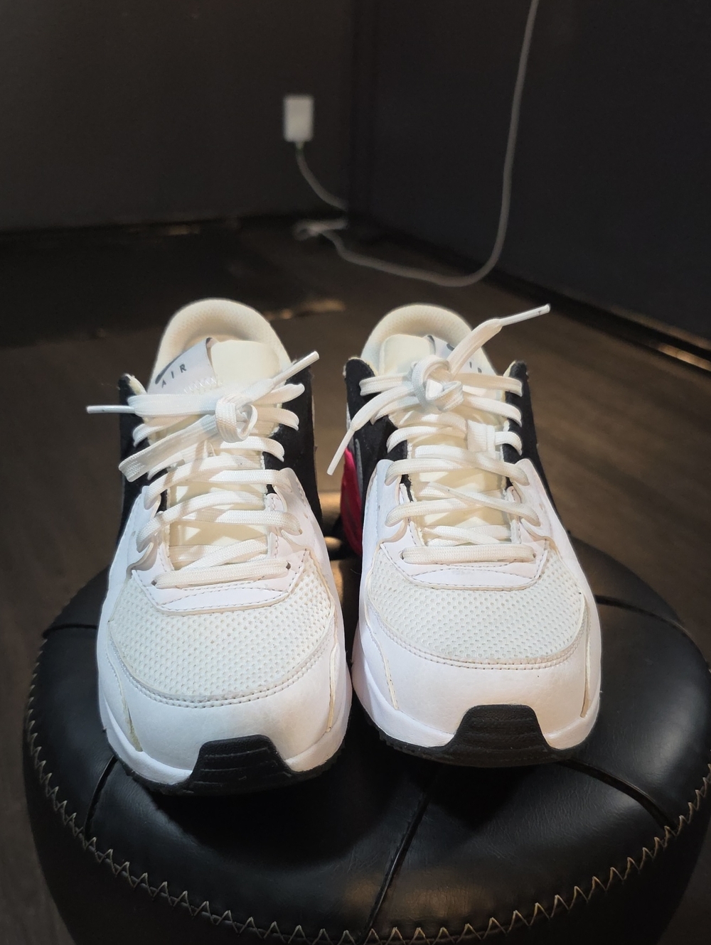 Women's 2019 Nike Air Max Excee White & Pink Sneakers Size 7